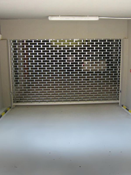 (image for) Aluminium rolling grills door